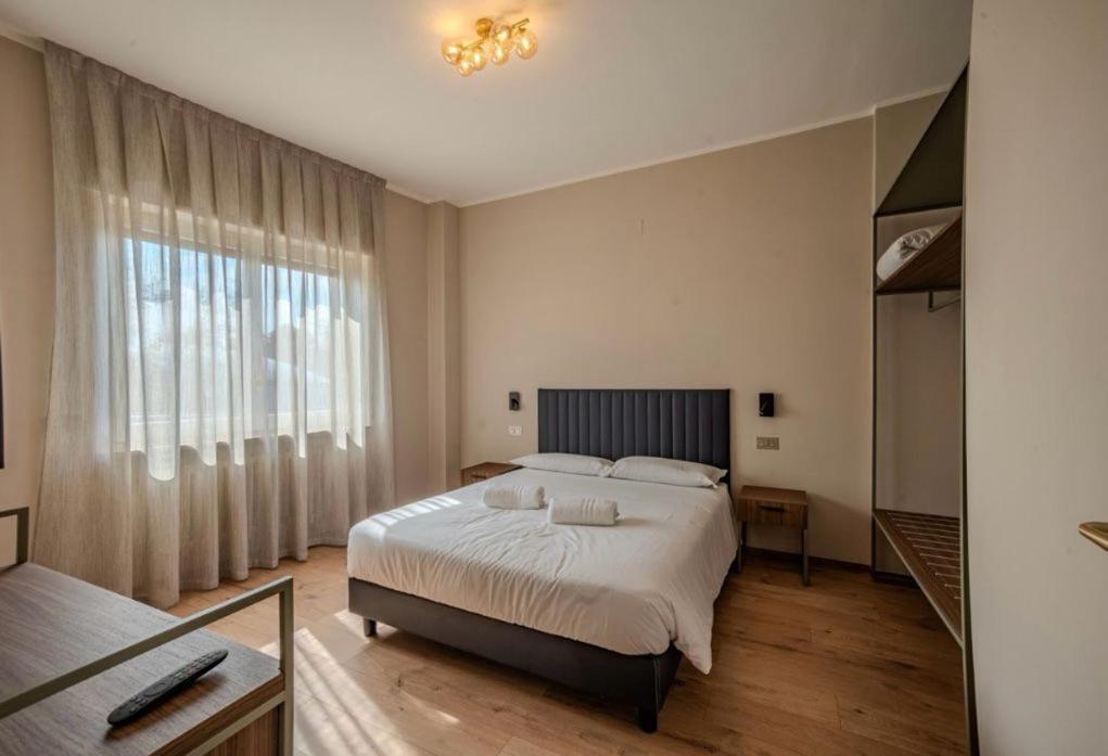 פסקרה Urban Hotel מראה חיצוני תמונה
