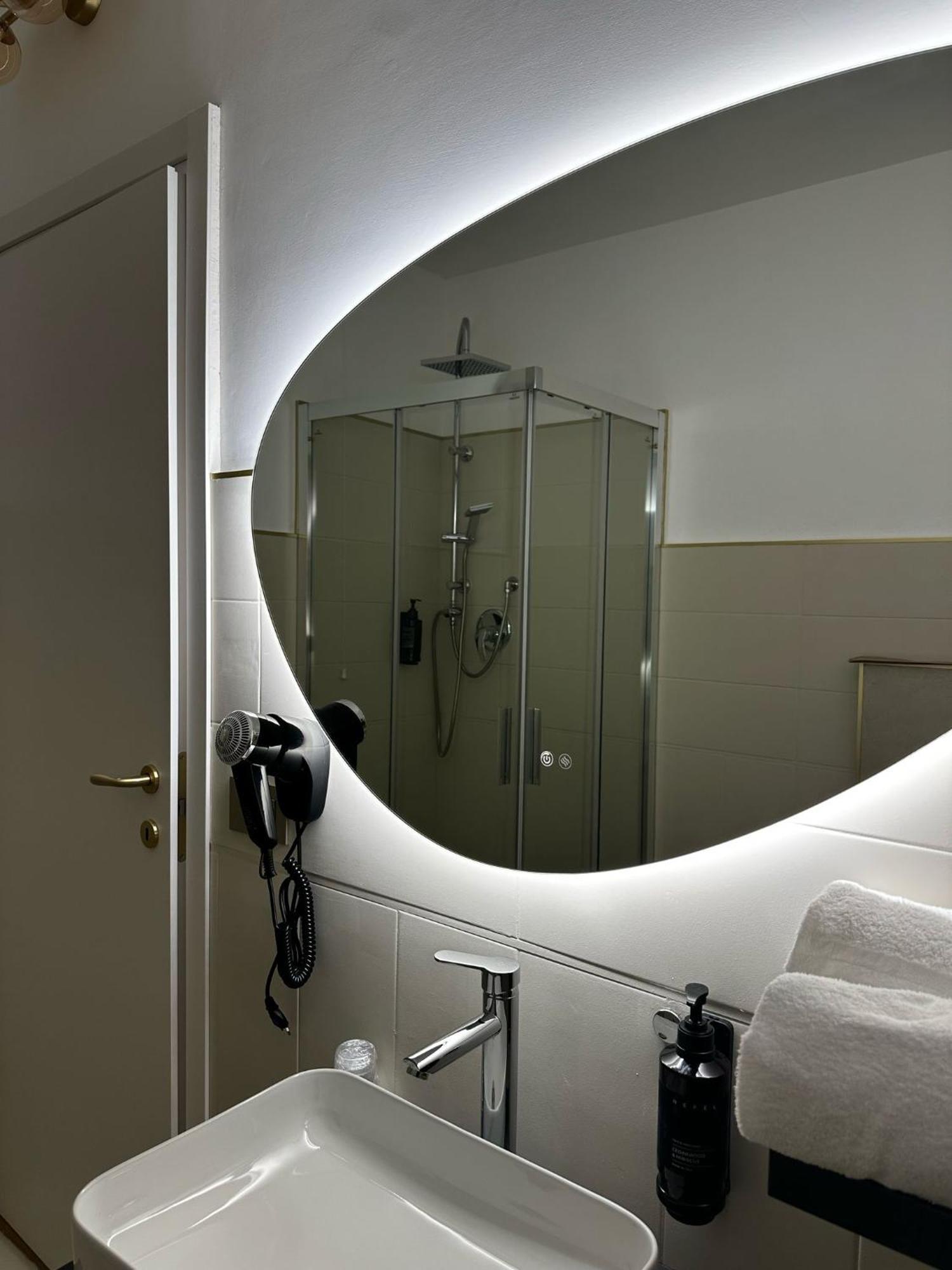פסקרה Urban Hotel מראה חיצוני תמונה