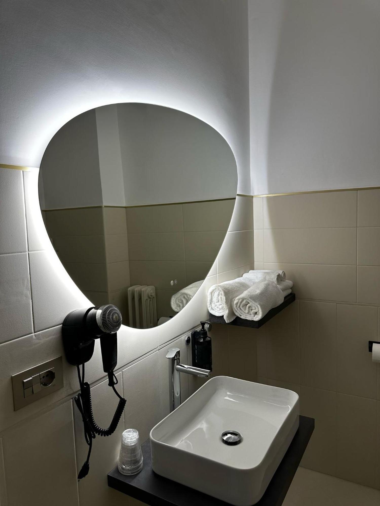 פסקרה Urban Hotel מראה חיצוני תמונה